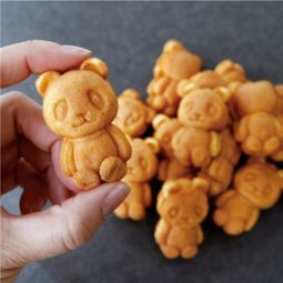 上野マルイ　１F　花神楽パンダ焼き